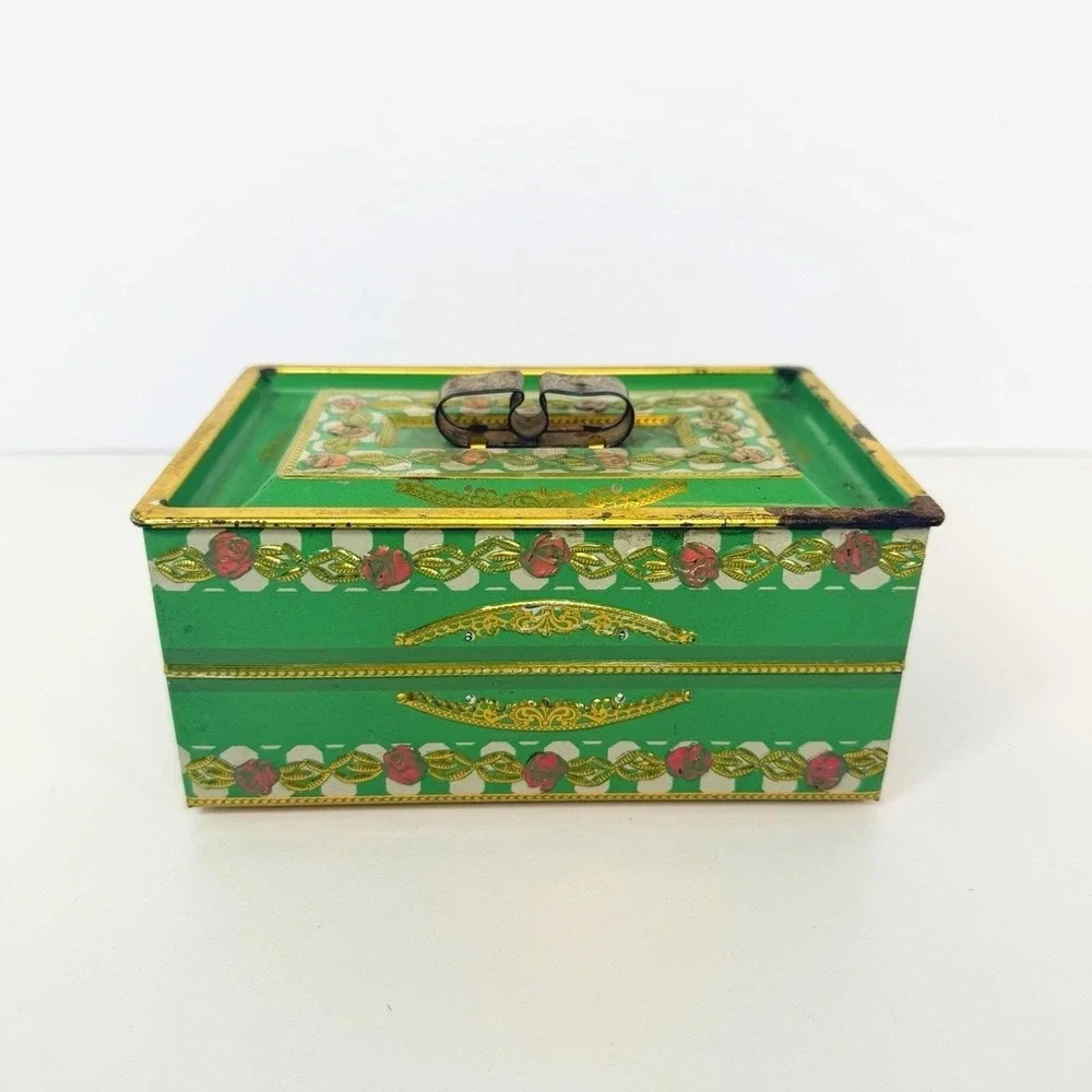 Tin Trinket Box Rusty Green & Gold‎ With Pink Roses Jewelry Box Storage Box